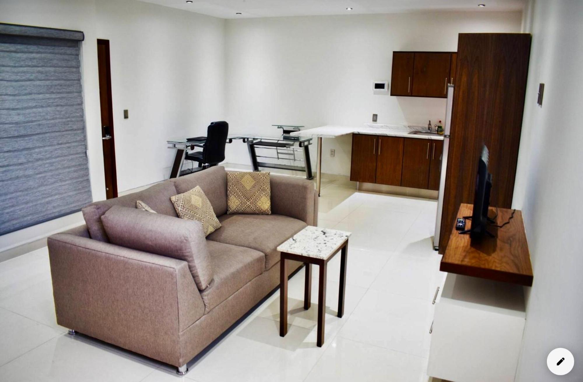En El Centro 3 Hermoso Loft Familiar Ac Wifi 300 Mbps Aguascalientes Esterno foto