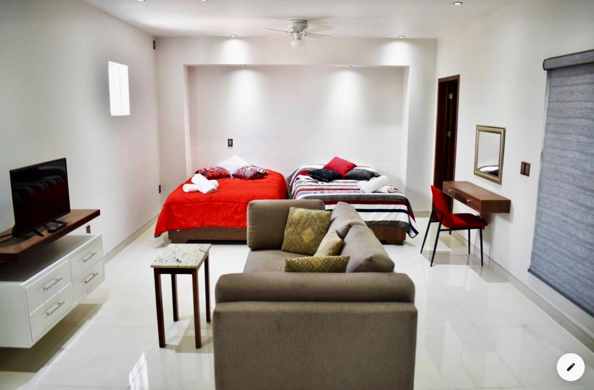 En El Centro 3 Hermoso Loft Familiar Ac Wifi 300 Mbps Aguascalientes Esterno foto