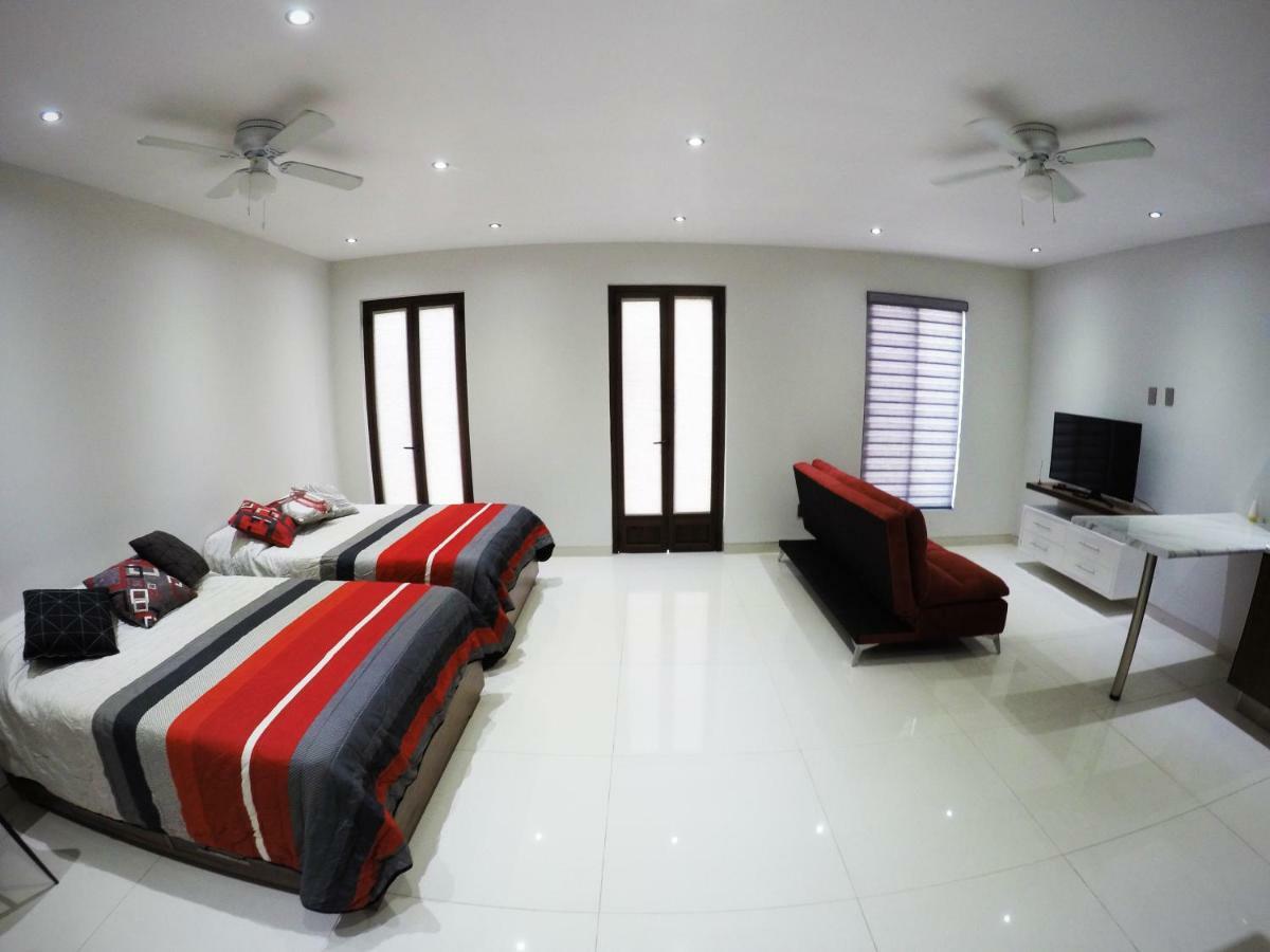 En El Centro 3 Hermoso Loft Familiar Ac Wifi 300 Mbps Aguascalientes Esterno foto